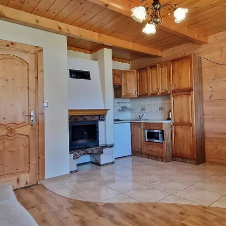 Z Kominkiem Pod Limba Chalet