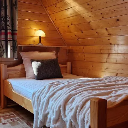 Z Kominkiem Pod Limba Chalet